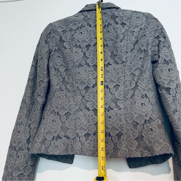 H & M Floral Lace Gray Jacket Blazer size EUR 34 US XS - Picture 7 of 9